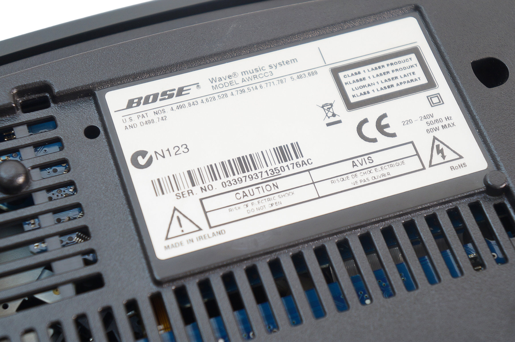 Bose_Wave_Music_System_AWRCC3_CD-MP3_Radio_Schwarz_02