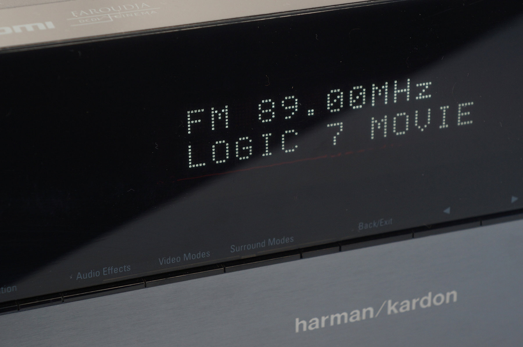 Harman_Kardon_AVR_265_7.1_AV_Receiver_Schwarz_11