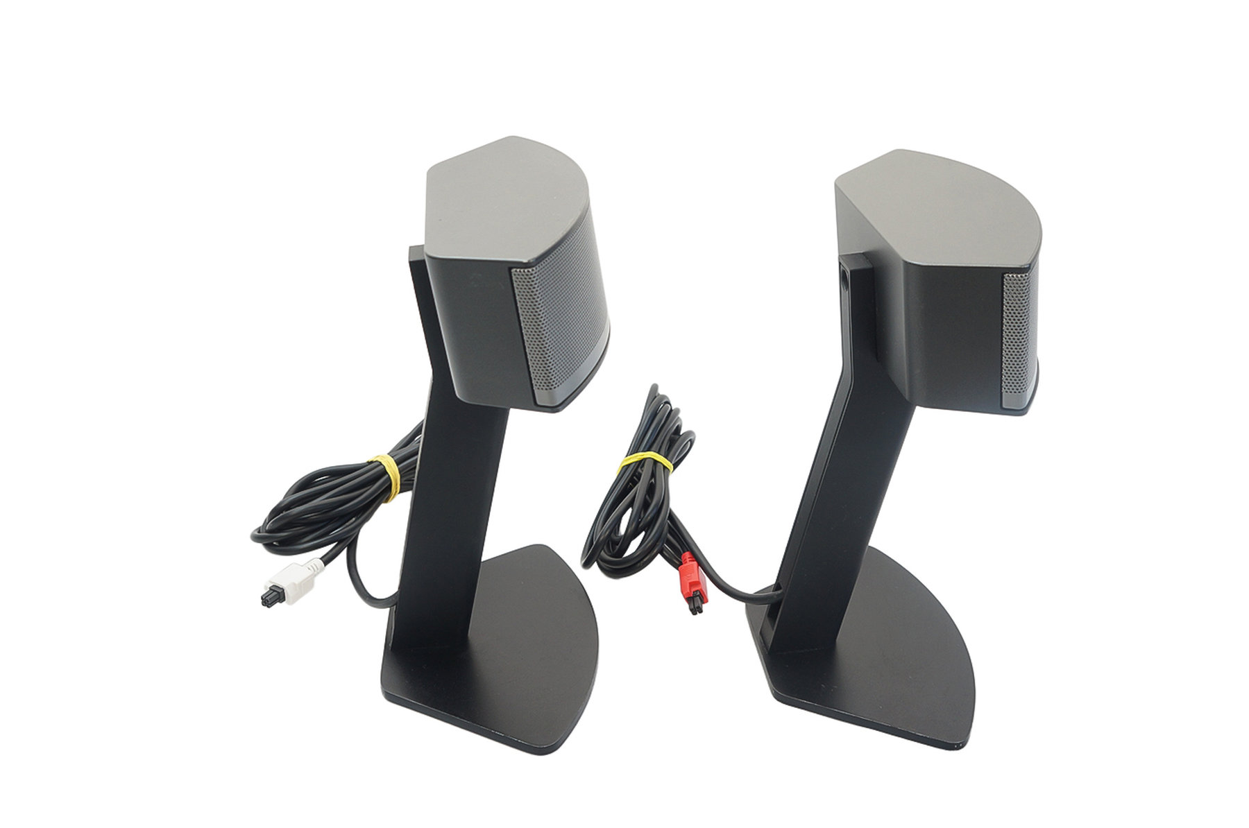 Bose_Companion_5_Multimedia_Speaker_System_03