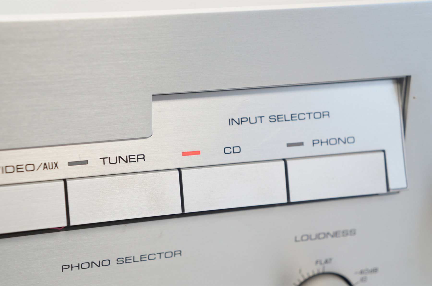 Yamaha_AX-400_Natural_Sound_Stereo_Amplifier_Verstarker_11