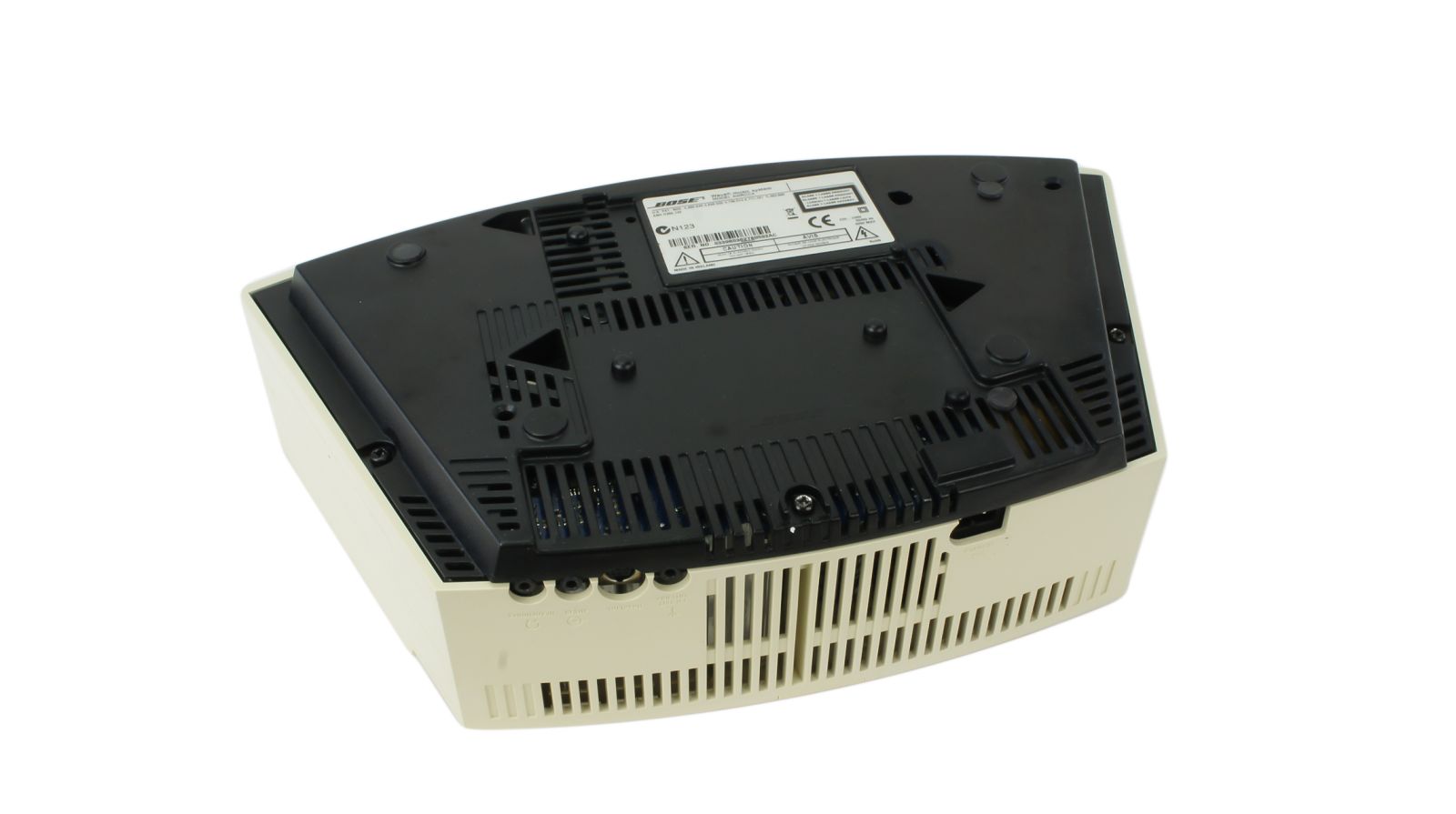 Bose_Wave_Music_System_AWRCC4_Weiss_05