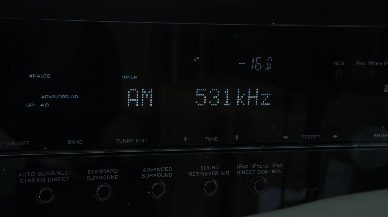 Pioneer_VSX-922-K_Netzwerk_7.1_AV-Receiver_Schwarz_mit_Microfon