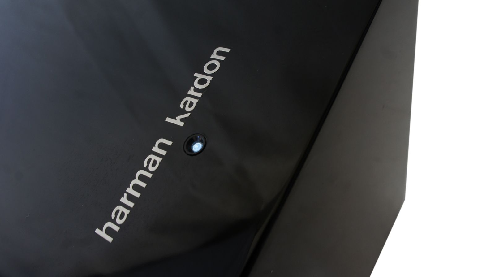 Harman_Kardon_HKTS_220_SUB_Subwoofer_Aktiv_Schwarz