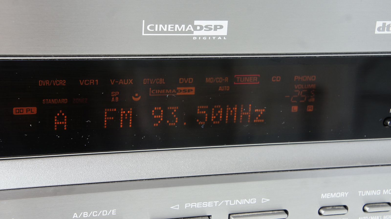 Yamaha_RX-V757_Digital_7.1_Heimkino_AV_Receiver_Silber