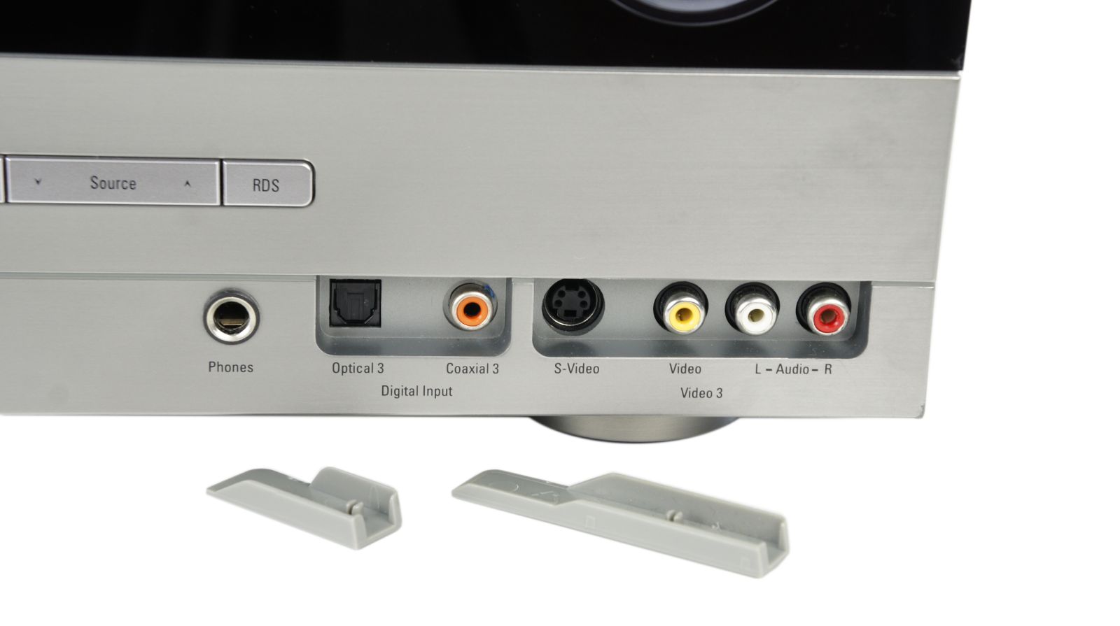 Harman_Kardon_AVR_132_5.1_AV-Receiver_Silber_03