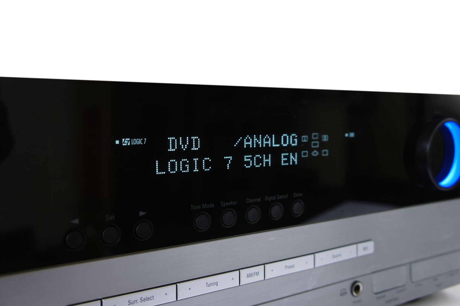 Harman_Kardon_AVR_132_5.1_AV-Receiver_Silber_09