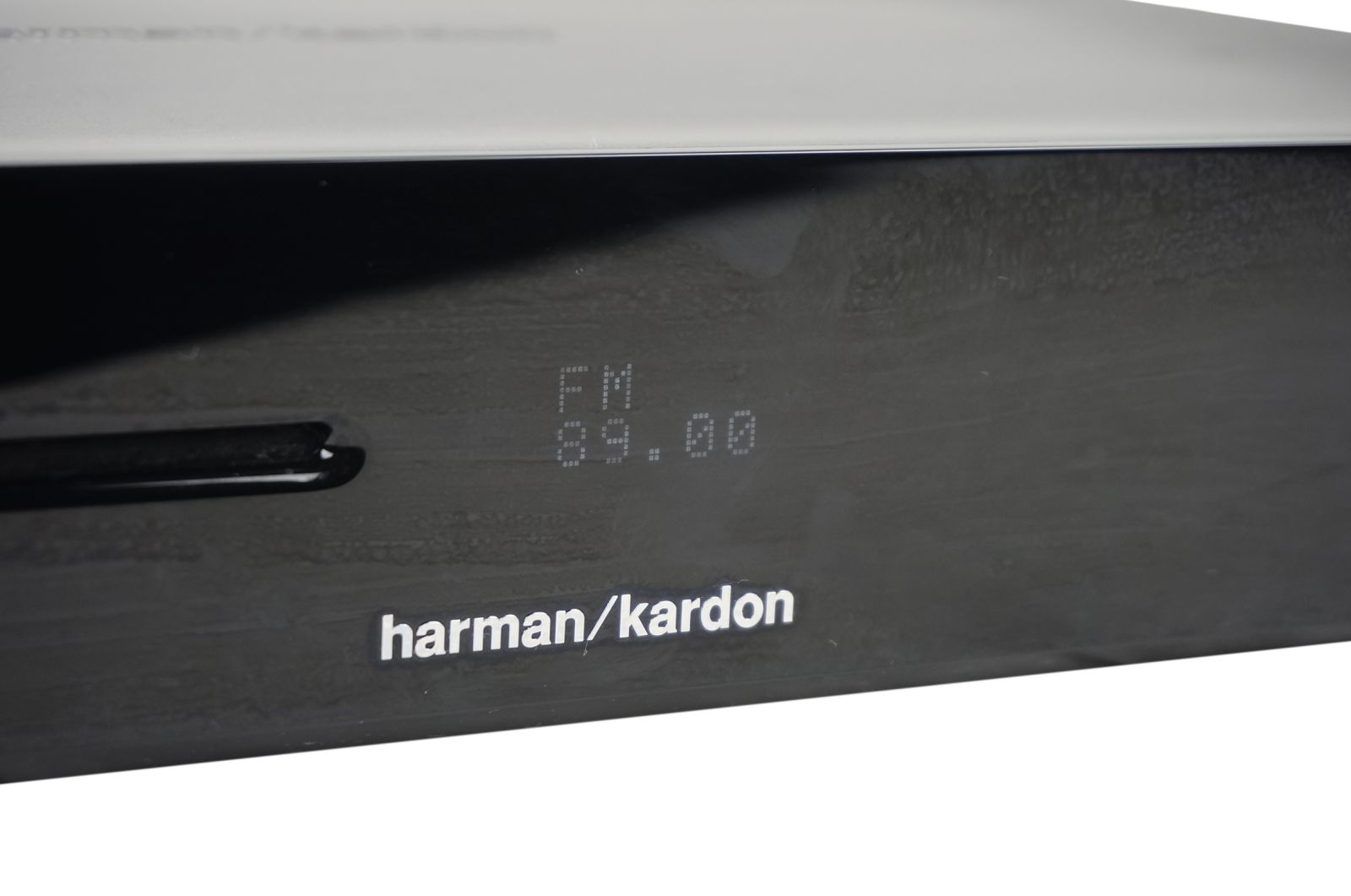 Harman_Kardon_BDS_235_2.1_Receiver_Blu-Ray_09