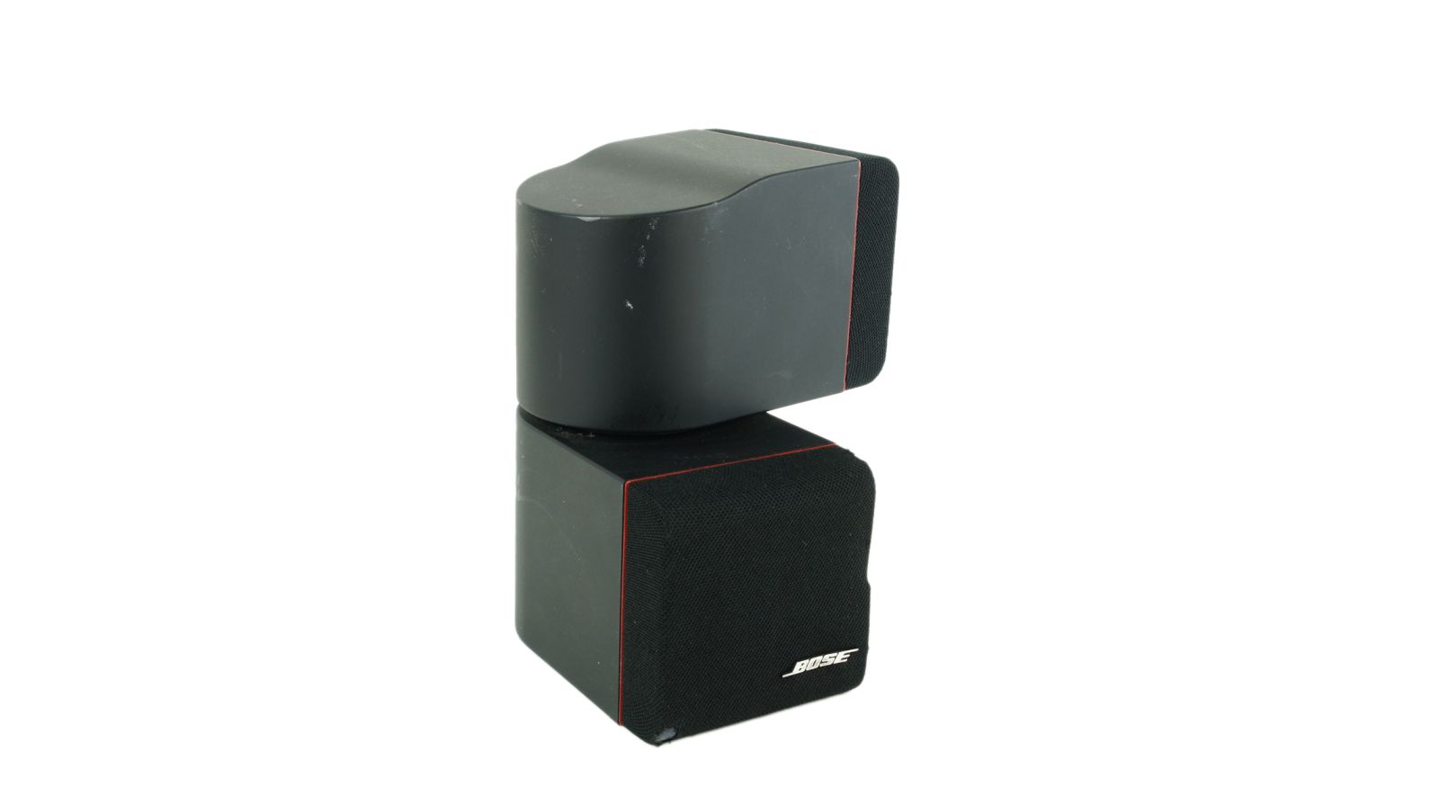 Bose_Acoustimass_Series_II_Doppelcube_Lautsprecher_Box_mit_roten_Rand_02