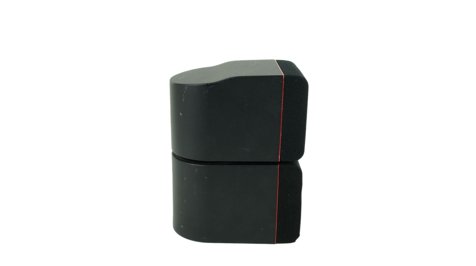 Bose_Acoustimass_Series_II_Doppelcube_Lautsprecher_Box_mit_roten_Rand_03