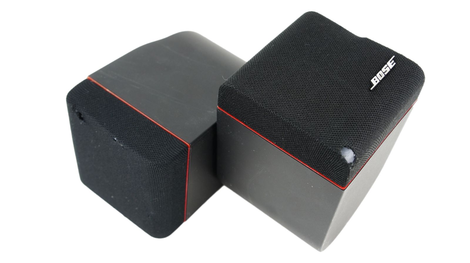 Bose_Acoustimass_Series_II_Doppelcube_Lautsprecher_Box_mit_roten_Rand_07