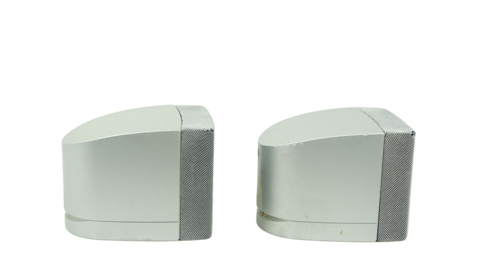 2x_Bose_Acoustimass_Einzelcubes_III_Lautsprecher_Boxen_Satelliten_Silber_02