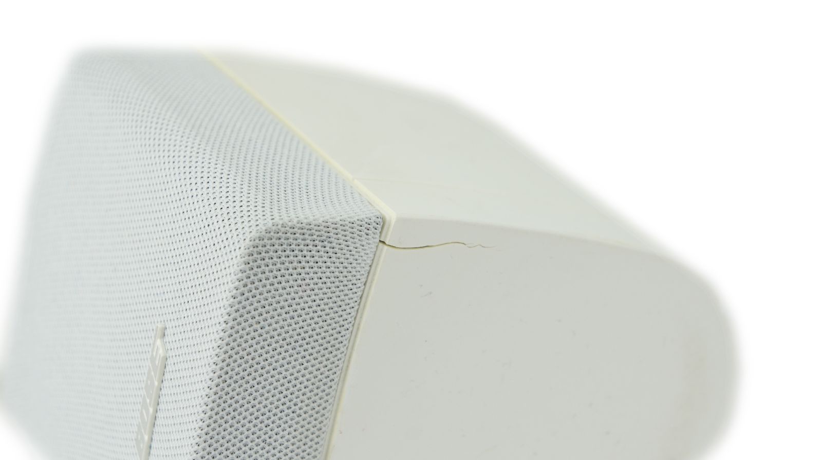Bose_Acoustimass_Einzelcube_III_Lautsprecher_Box_Satellite_Weiss_06