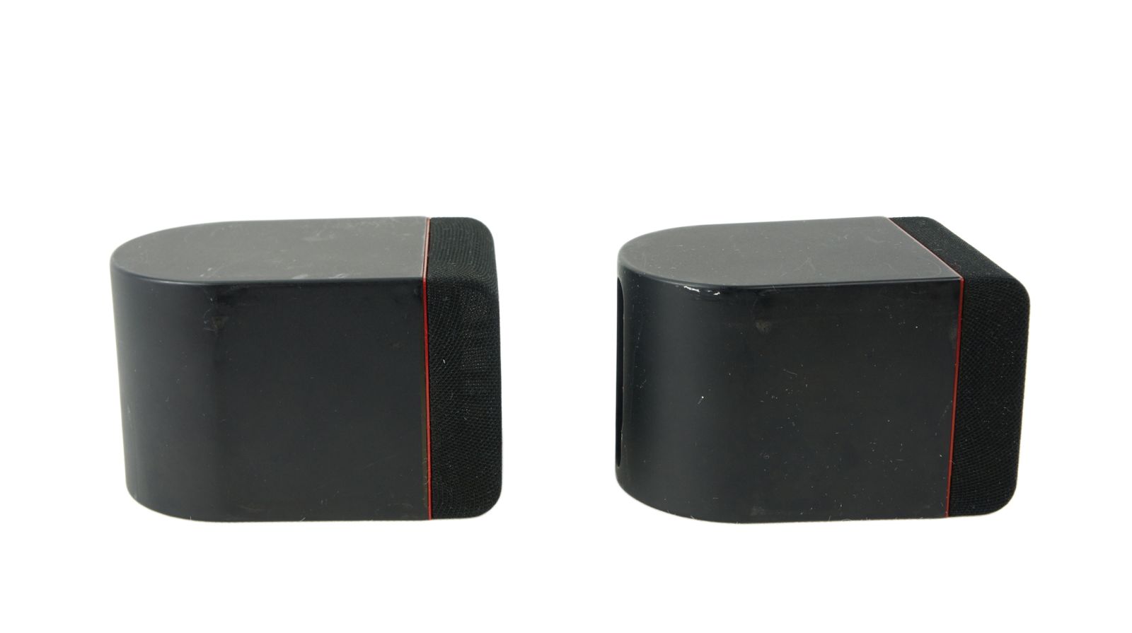 2x_Bose_Einzelcubes_Lautsprecher_Boxen_Series_II_mit_roten_Rand_02
