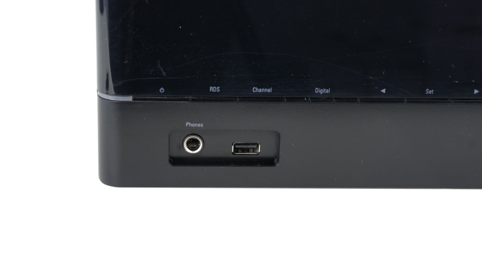 Harman_Kardon_AVR_151_HDMI_5.1_AV-Receiver_mit_Internetradio_04