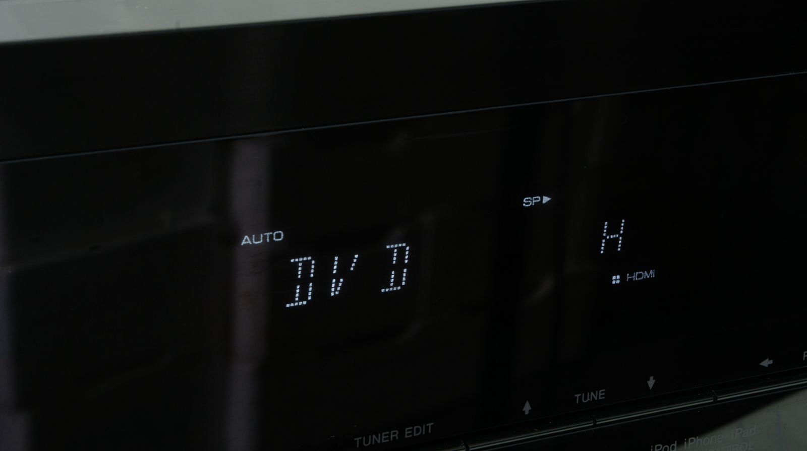 Pioneer_VSX-821-K_5.1_AV-Receiver_HDMI_1.4a_mit_3D_und_ARC_Schwarz_02