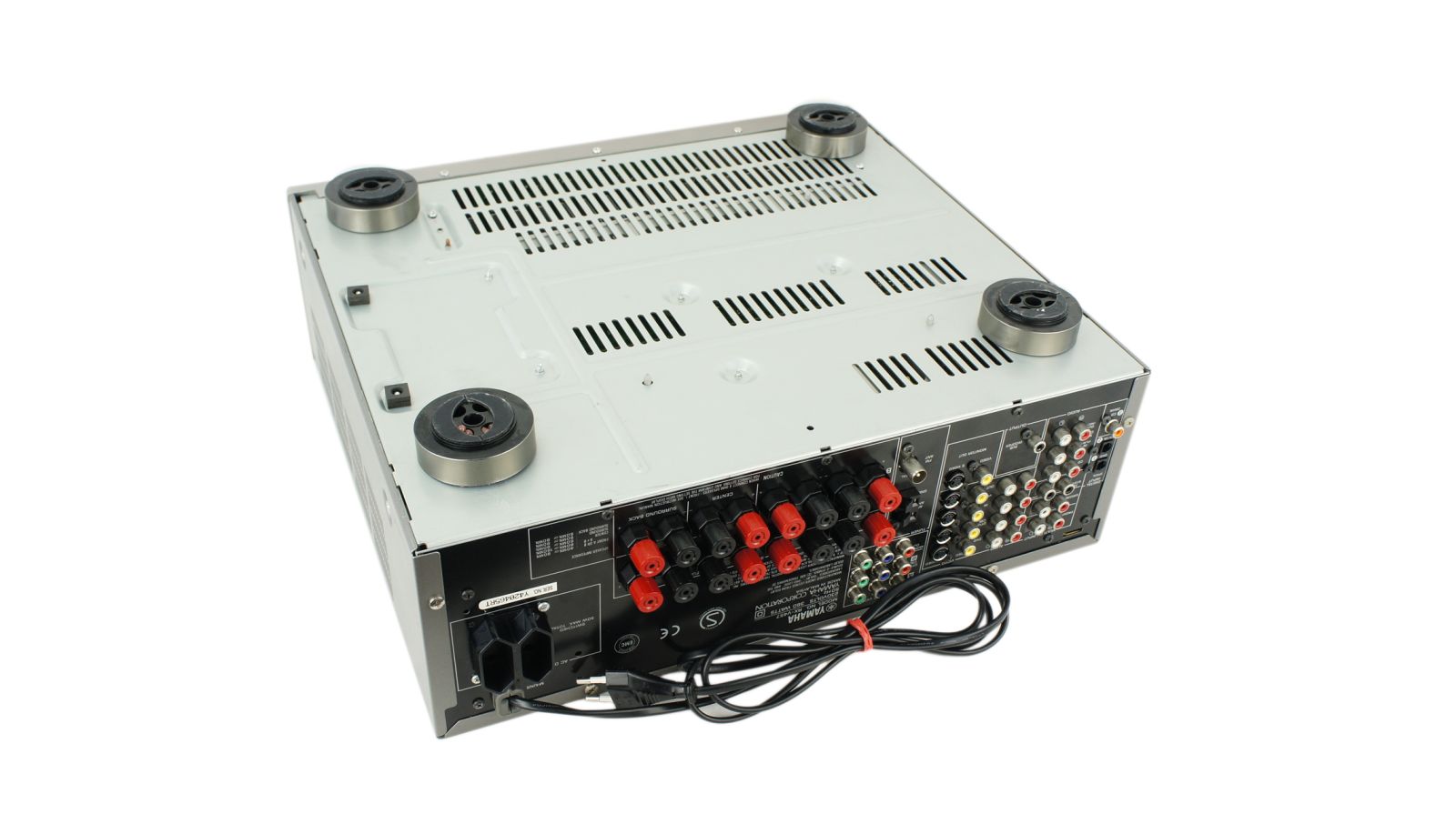 Yamaha_RX-V457_Dolby_Digital_6.1_AV-Receiver_Silber_07