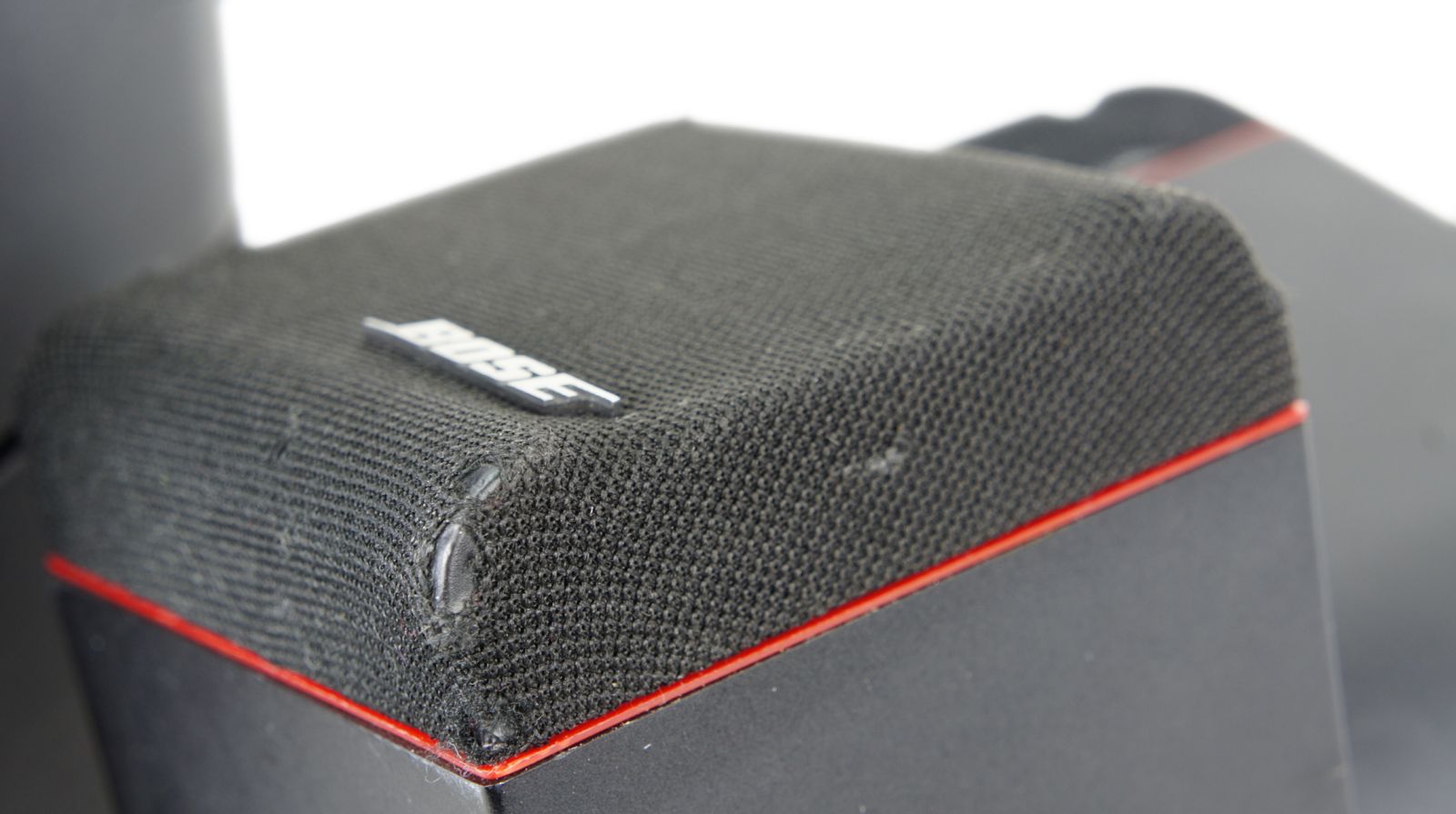 2x_Bose_Acoustimass_Doppelcubes_Series_II_Lautsprecher_mit_roten_Rand_11