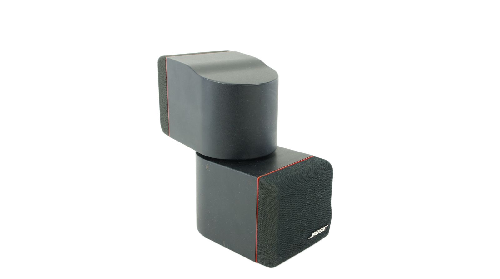 Bose_Acoustimass_Series_II_Doppelcube_Lautsprecher_Box_mit_roten_Rand_02
