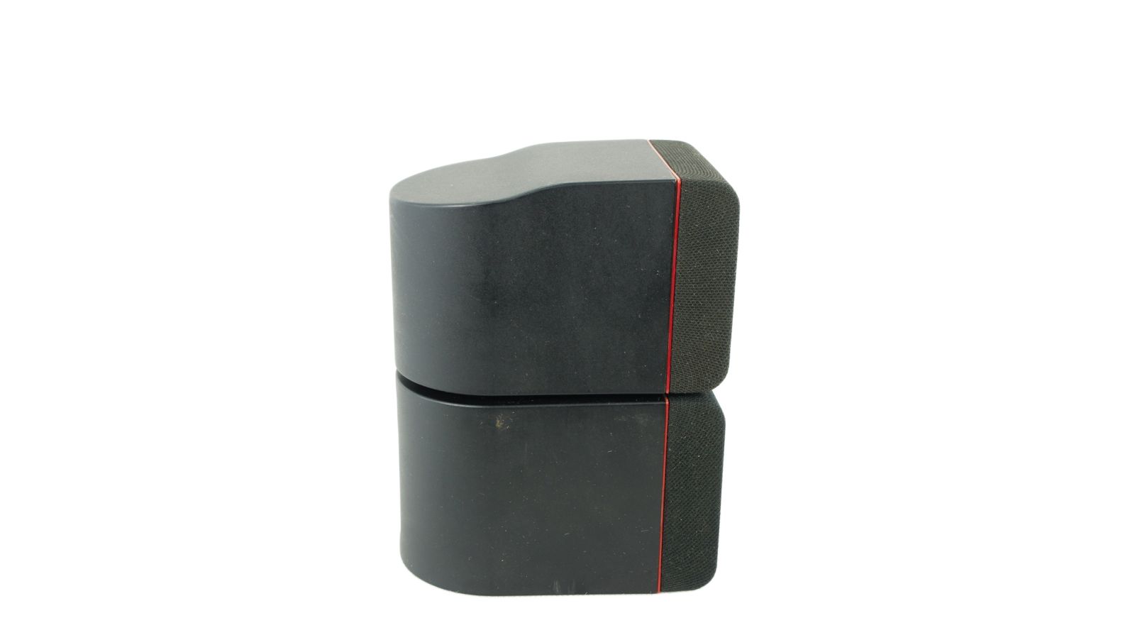 Bose_Acoustimass_Series_II_Doppelcube_Lautsprecher_Box_mit_roten_Rand_03