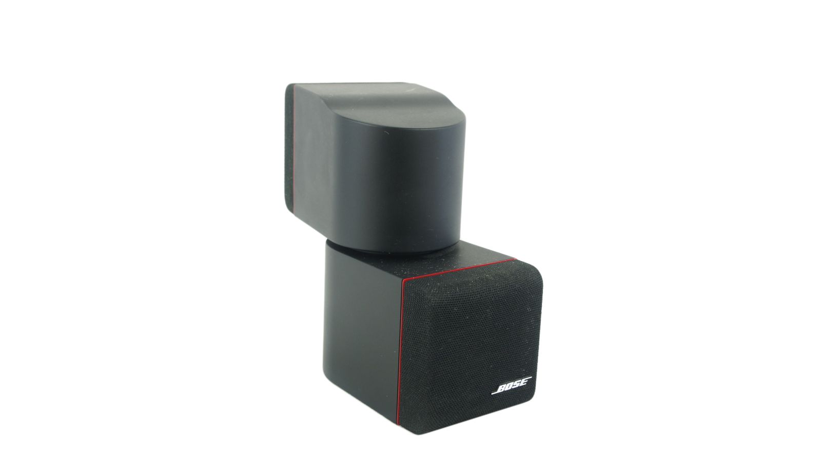 Bose_Acoustimass_Series_II_Doppelcube_Lautsprecher_Box_mit_roten_Rand_03