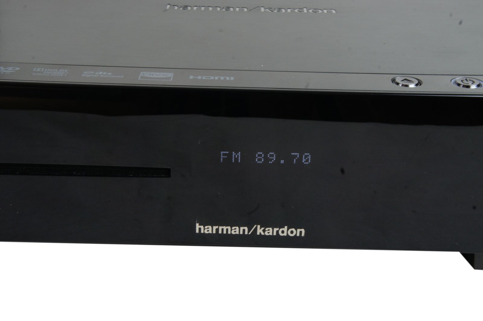 Harman_Kardon_5.1_BDS_5_Receiver_Blu-Ray_DVD_USB_08