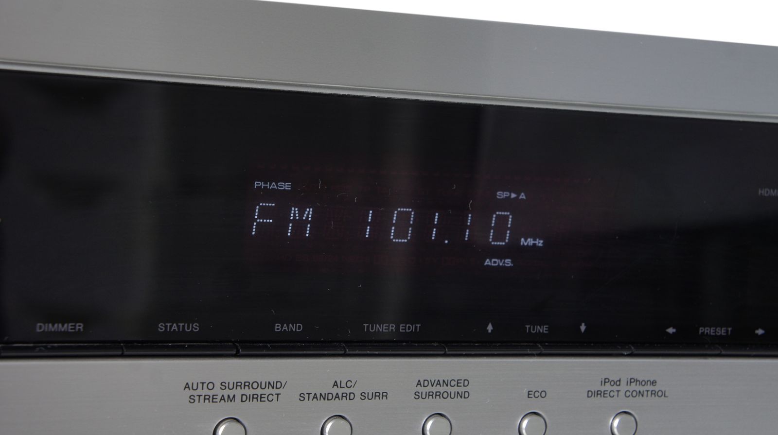 Pioneer_VSX-529-S_HDMI_5.2_AV-Receiver_Silber_mit_Mikrofon_03
