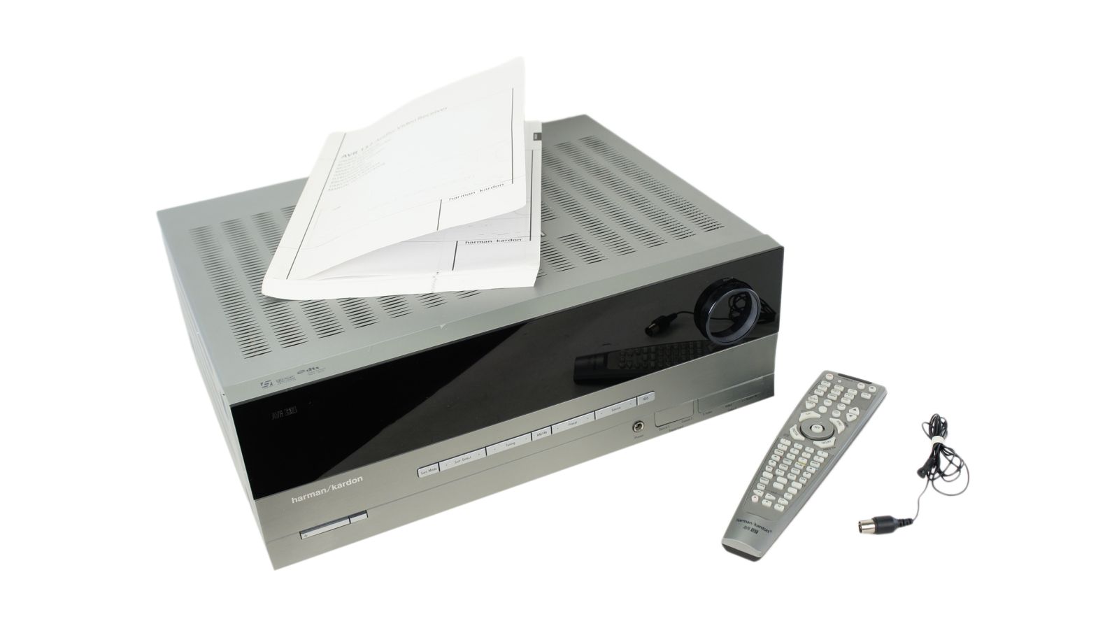 Harman_Kardon_AVR_137_5.1_AV_Receiver_02