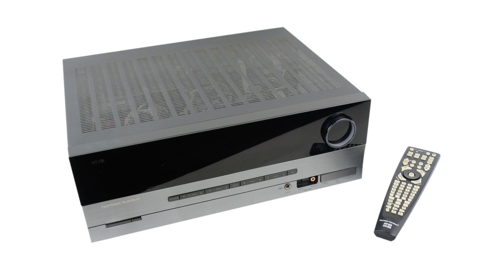Harman_Kardon_AVR_138_AV_Receiver_Schwarz_02