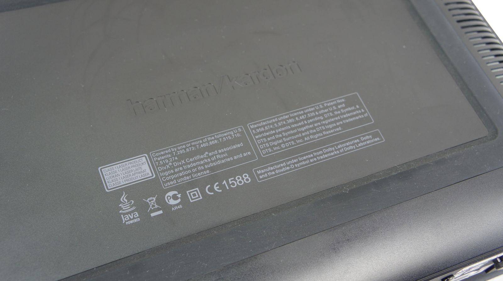 Harman_Kardon_BDS_575_5.1_Receiver_Blu-Ray_07