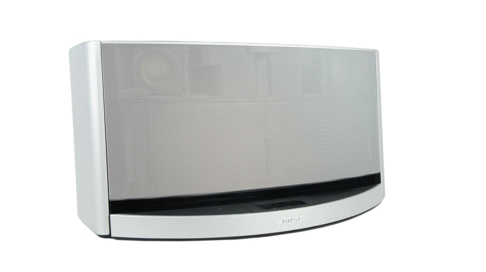 Bose_SoundDock_10_Digital_Music_System_inkl._Bluetooth_Adapter_03