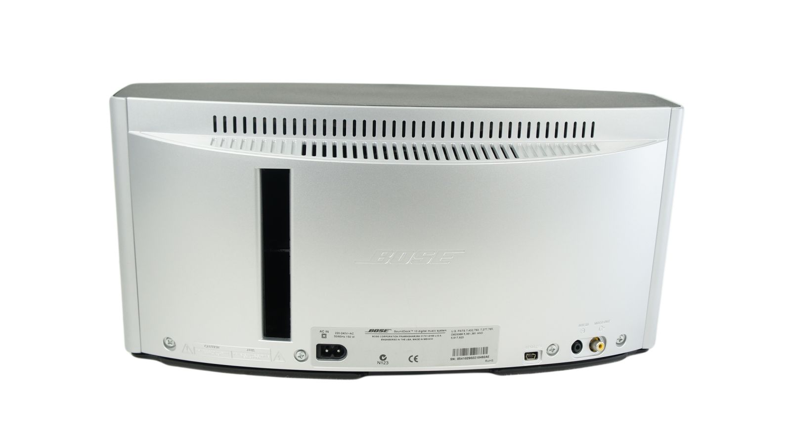 Bose_SoundDock_10_Digital_Music_System_inkl._Bluetooth_Adapter_06