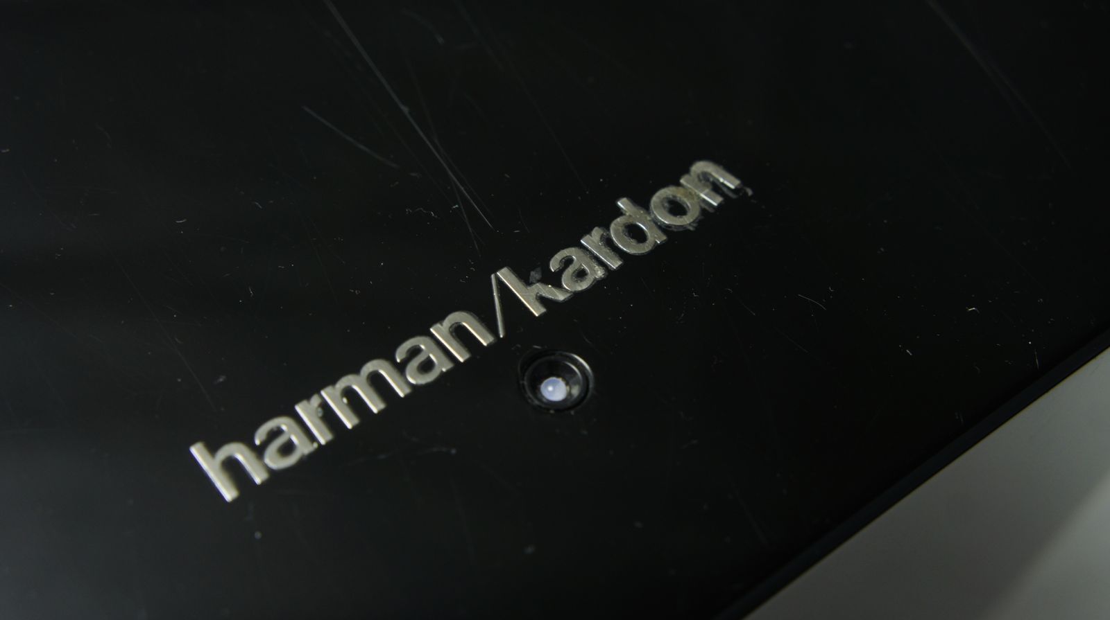 Harman_Kardon_HKTS_200_SUB_Subwoofer_Aktiv_Schwarz