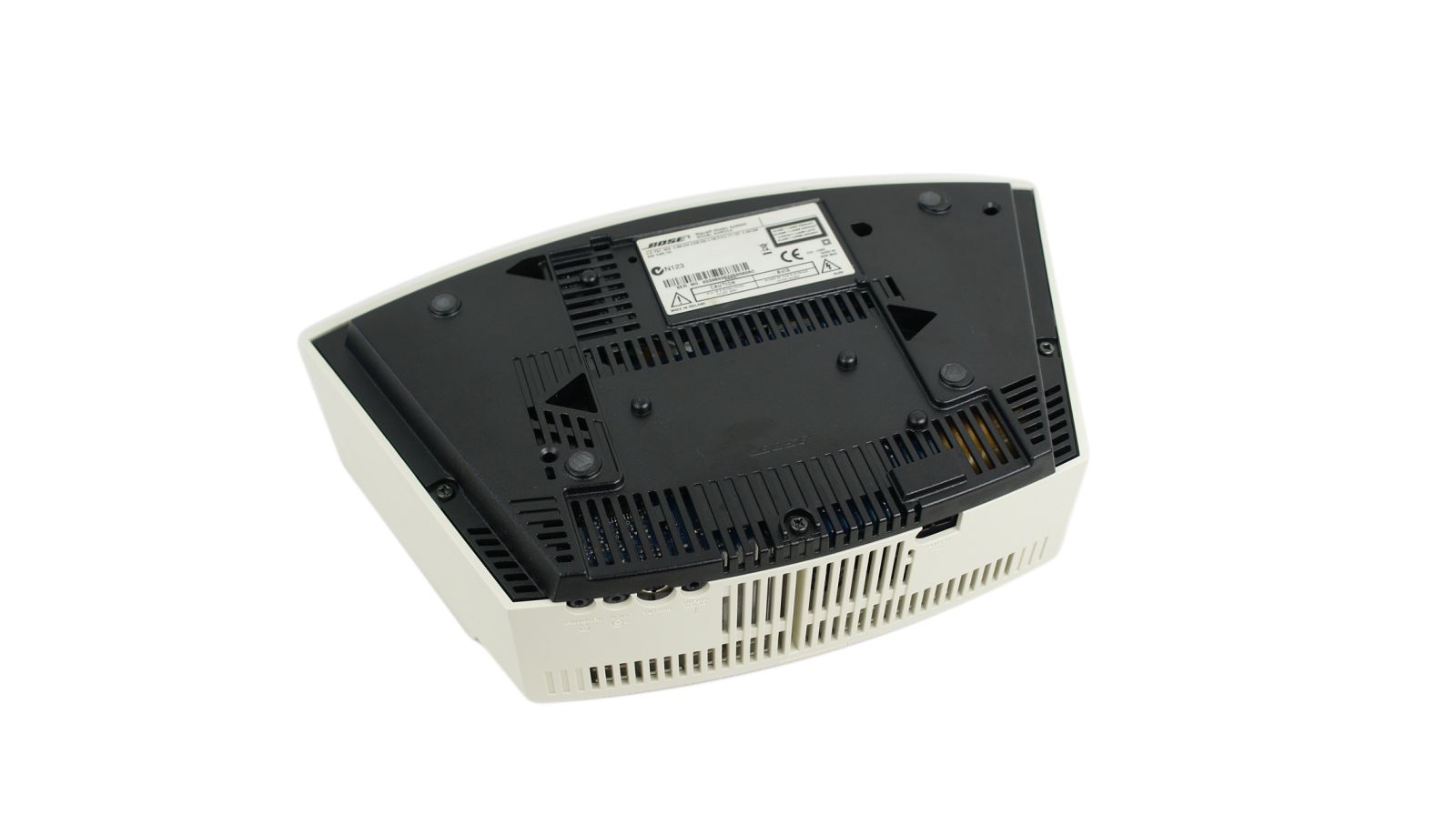 Bose_Wave_Music_System_AWRCC4_Weiss_07