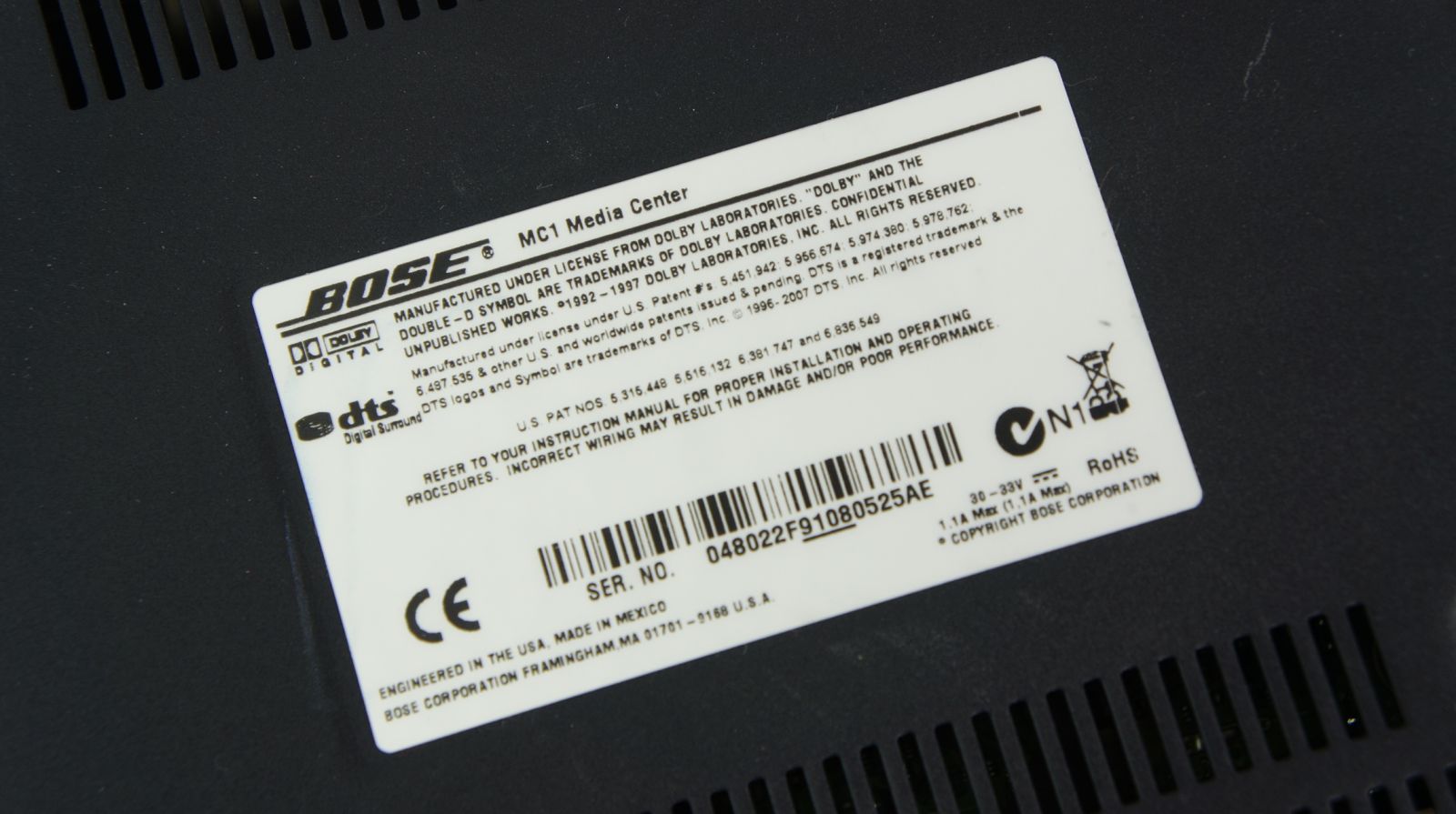 Bose_Media_Center_MC1_Steuerkonsole_Lifestyle_V10_V30_V20_mit_Bose_ADAPTiQ_06
