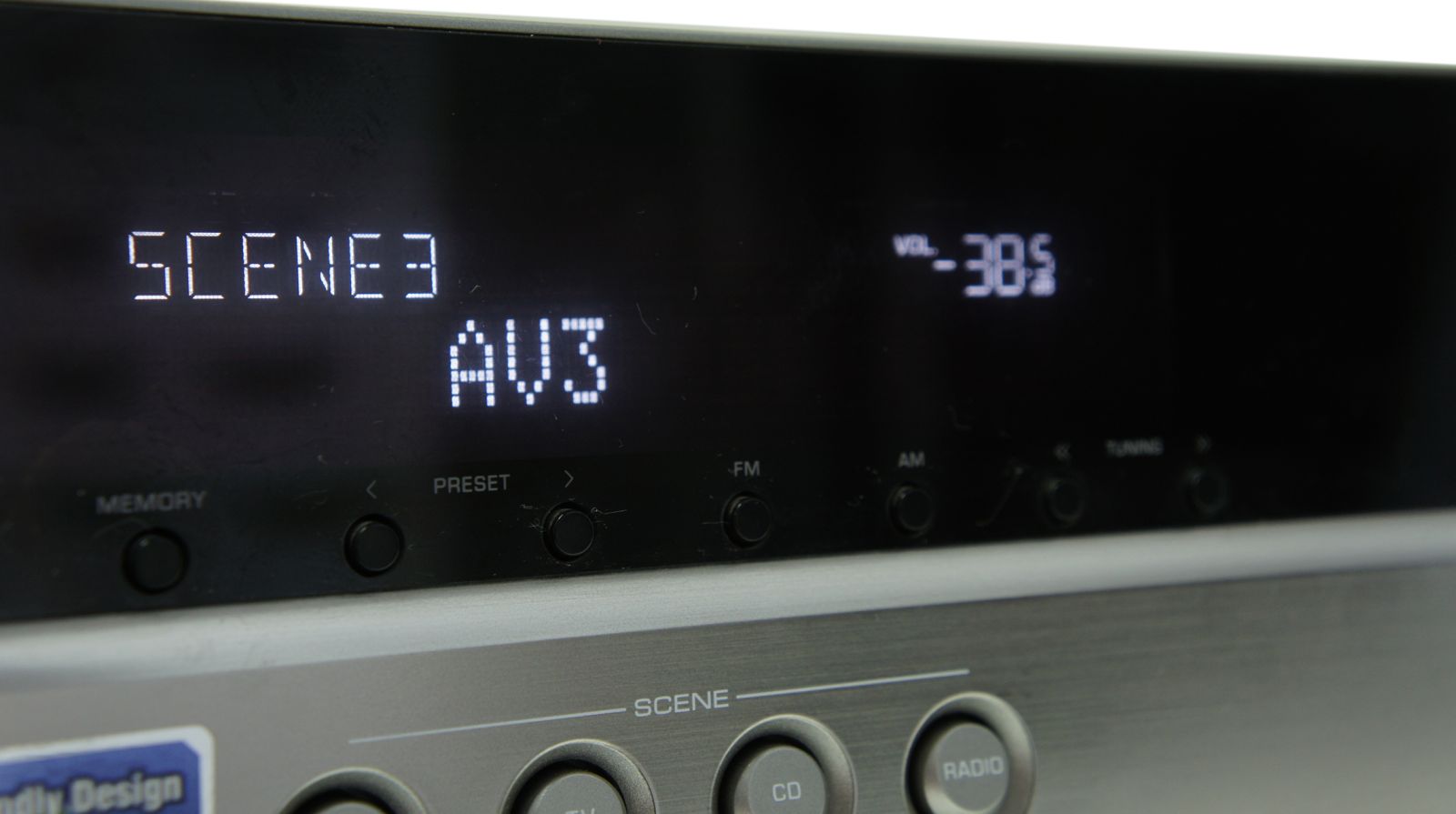 Yamaha_RX-V471_3D_HDMI_5.1_AV-Receiver_mit_Mikrofon_02