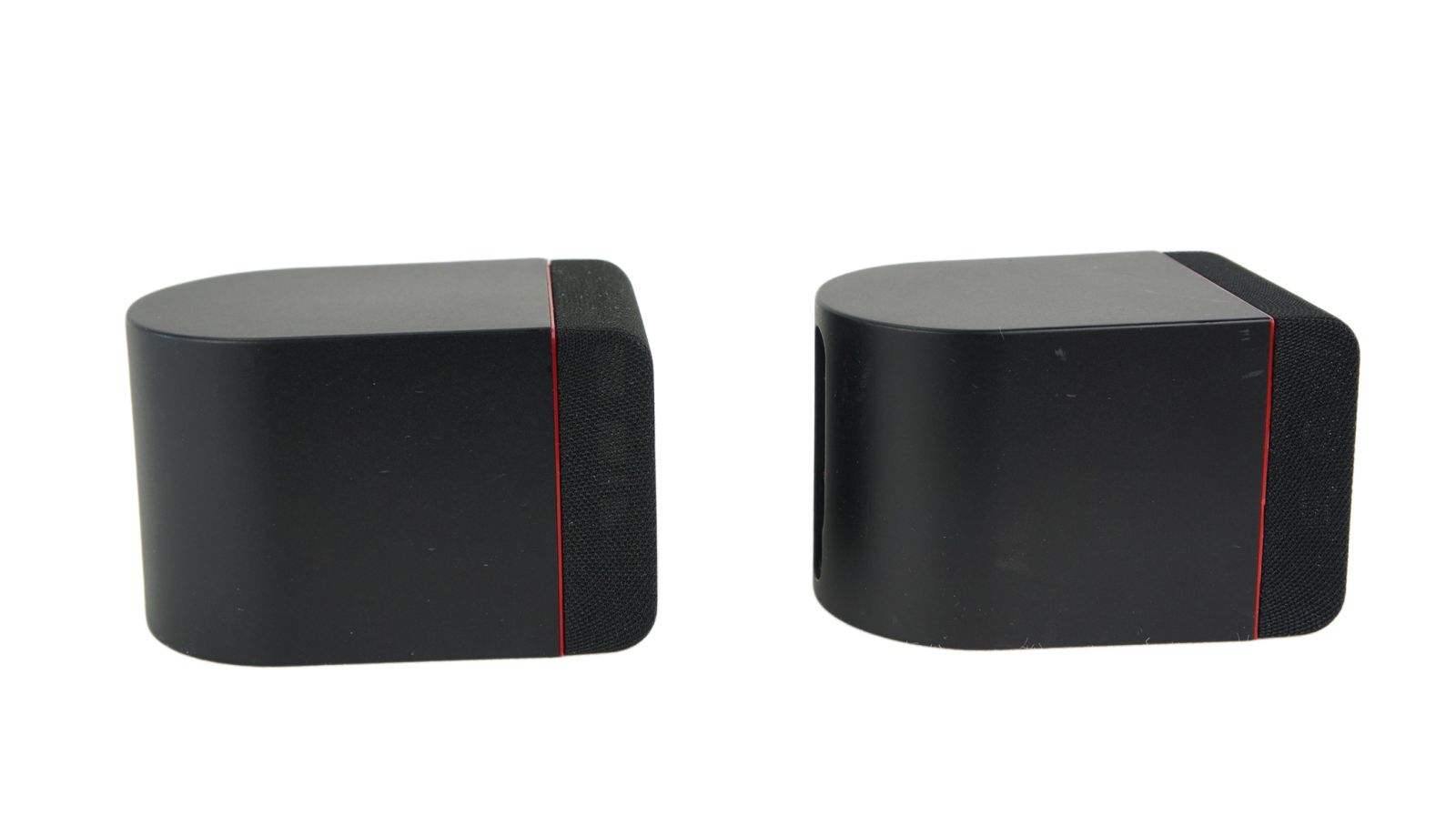 2x_Bose_Einzelcubes_Lautsprecher_Boxen_Series_II_mit_roten_Rand_02