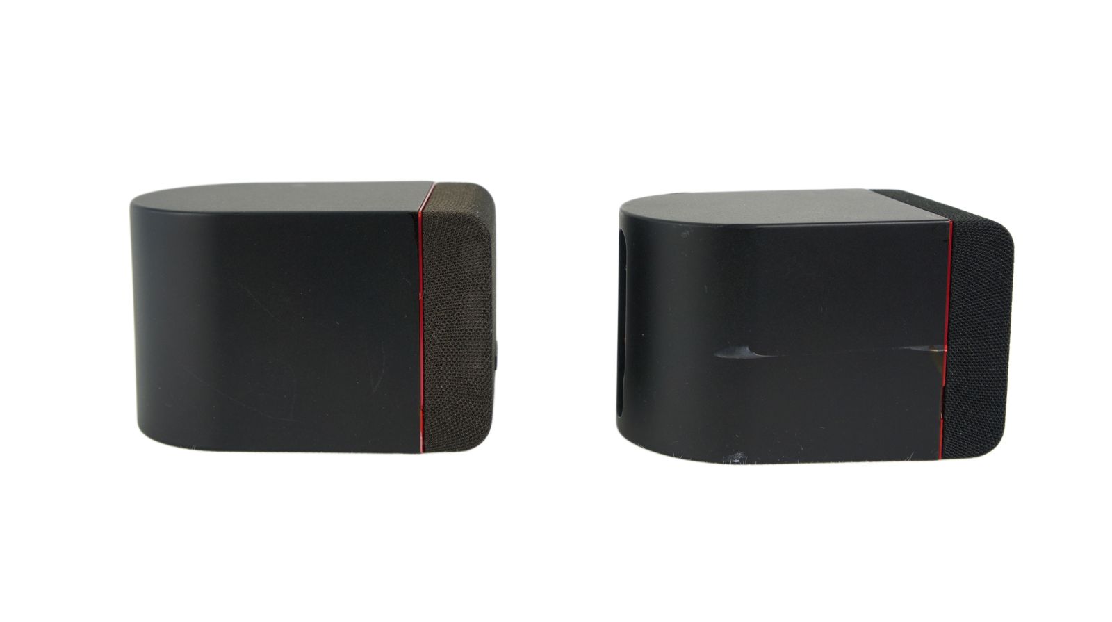 2x_Bose_Einzelcubes_Lautsprecher_Boxen_Series_II_mit_roten_Rand_02