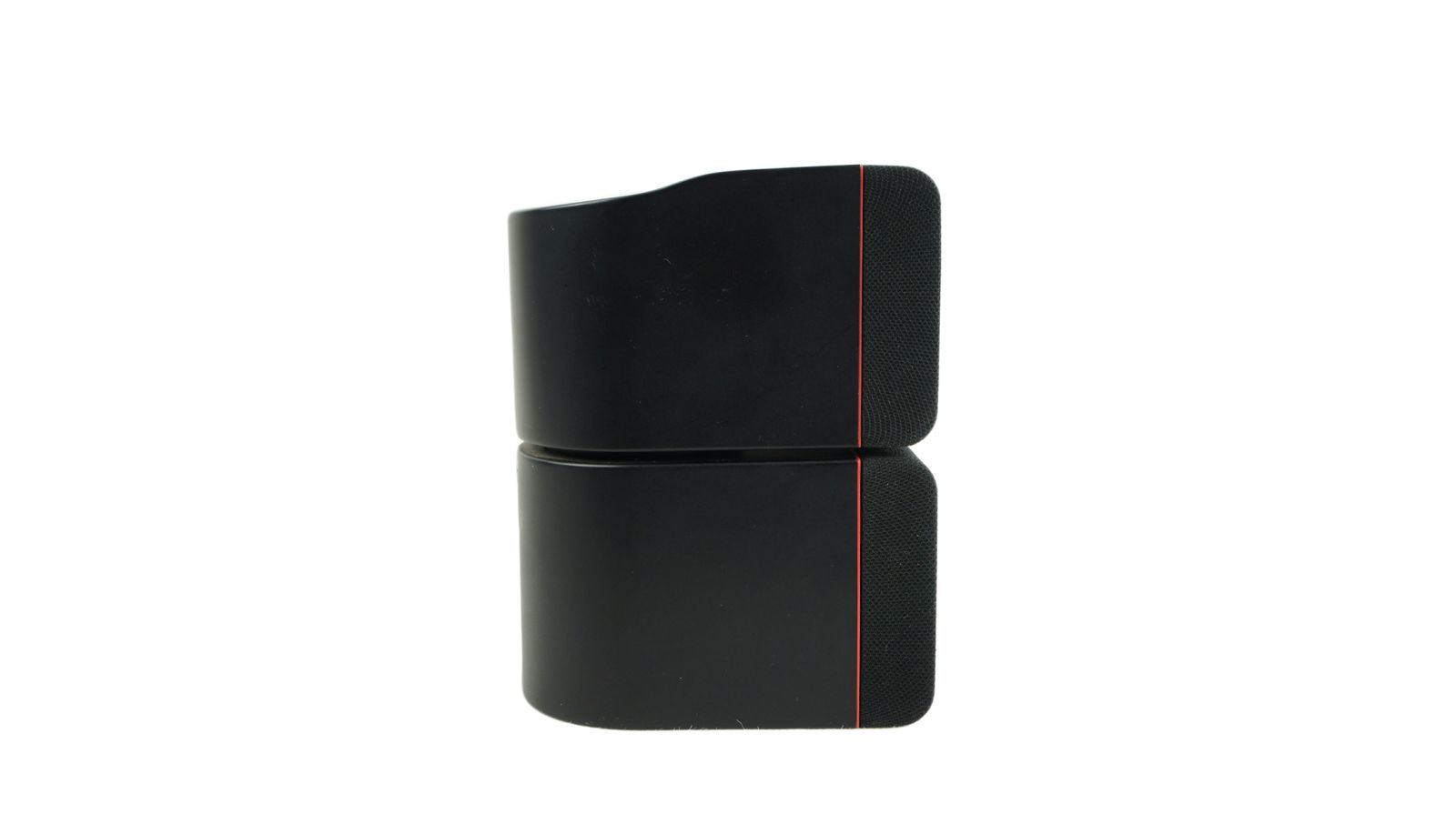Bose_Acoustimass_Series_II_Doppelcube_Lautsprecher_Box_mit_roten_Rand_03
