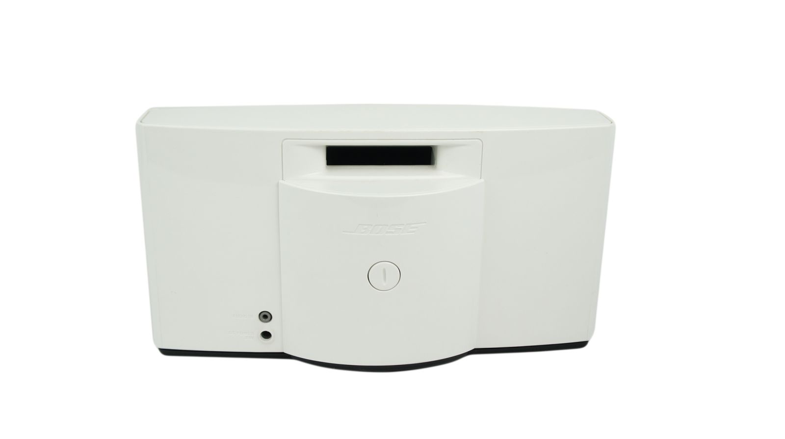 Bose_SoundDock_Portable_Digital_Music_System_Weiss_06