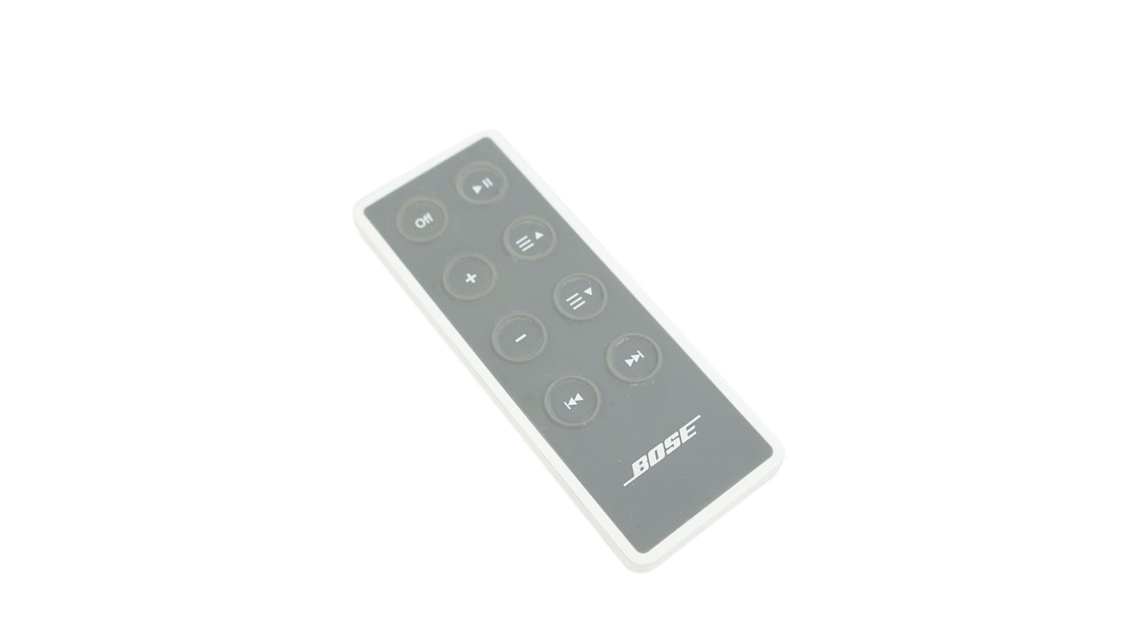 Bose_SoundDock_Portable_Digital_Music_System_Weiss_10
