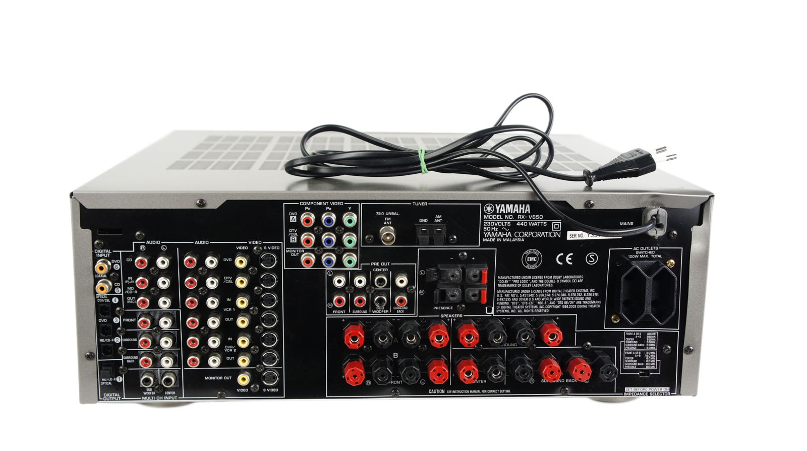 Yamaha_RX-V650_Digital_Heimkino_7.1_AV-Receiver_Silber_04