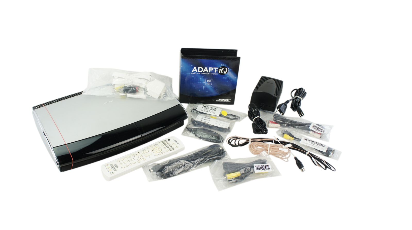 Bose_Lifestyle_18_AV_18_AV18_Media_Center_mit_ADAPTiQ_Bose