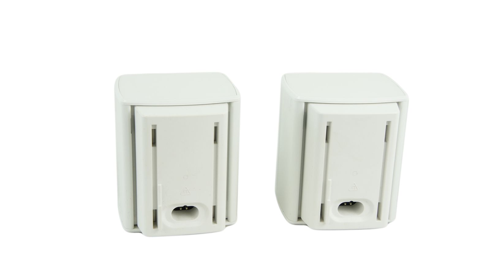 2x_Bose_Acoustimass_Einzelcubes_Lautsprecher_Boxen_Satelliten_Weiss_04