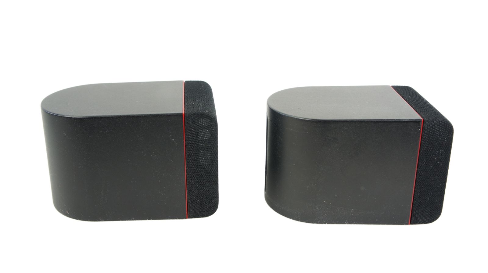 2x_Bose_Einzelcubes_Lautsprecher_Boxen_Series_II_mit_roten_Rand_02