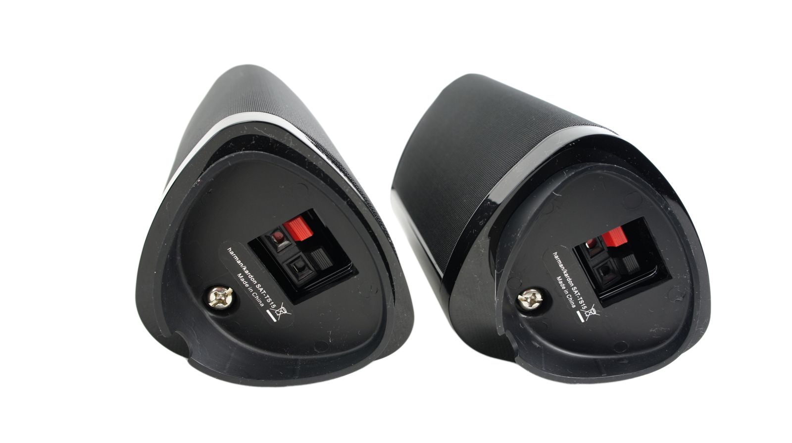 5x_Harman_Kardon_SAT-TS15_Lautsprecher_Boxen_Schwarz_mit_Kabeln_09