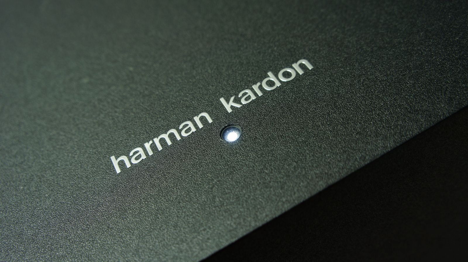 Harman_Kardon_HKTS_160_160-230_SUB_Subwoofer_Schwarz