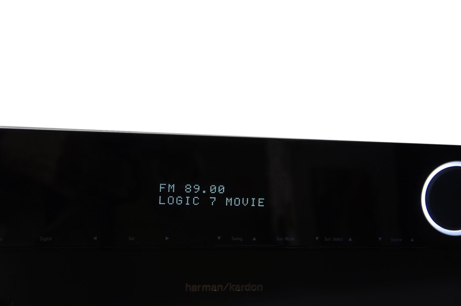 Harman_Kardon_AVR_151_HDMI_5.1_AV-Receiver_mit_Internetradio_09