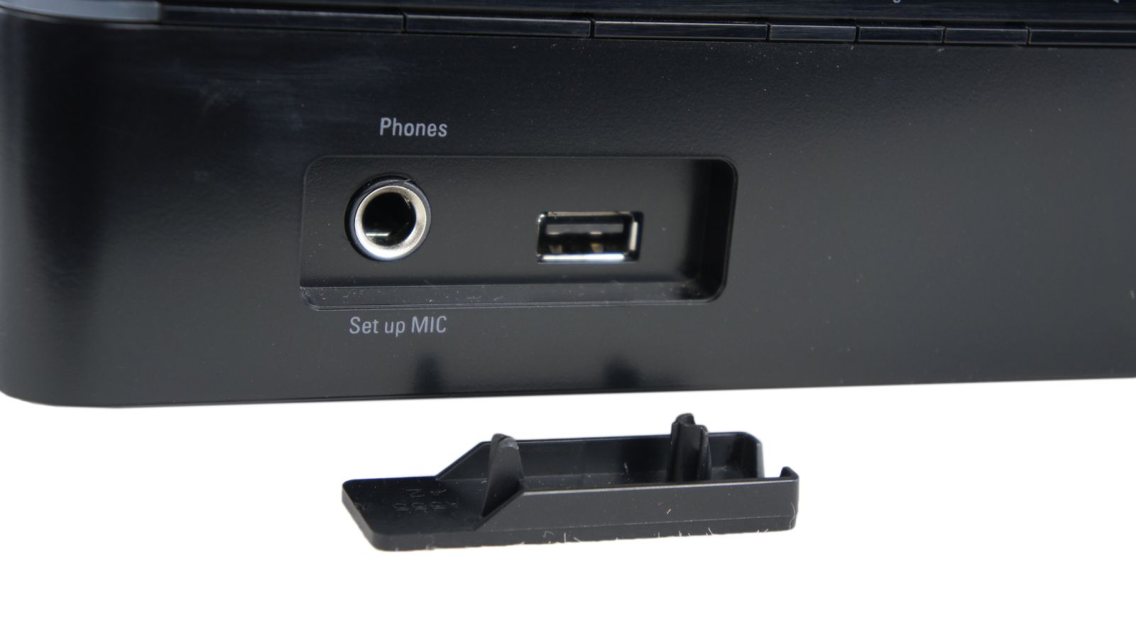Harman_Kardon_AVR_161_5.1_AV_Receiver_Schwarz_02