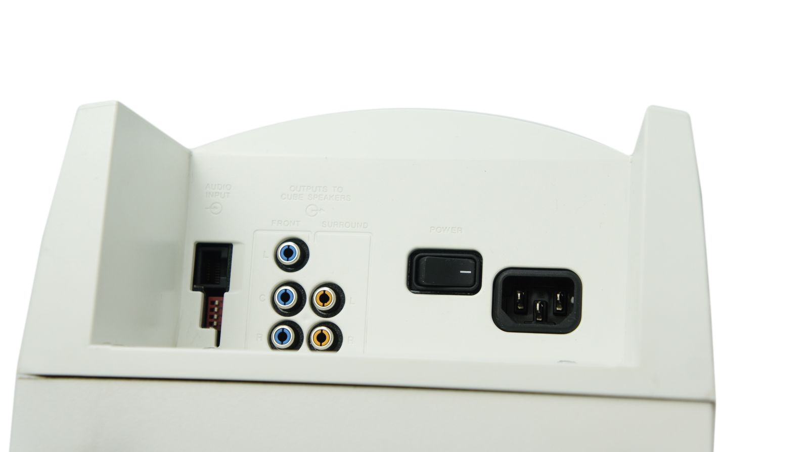 Bose_Lifestyle_18_PS18_Series_II_Powered_Subwoofer_Aktiv_Weiss_02