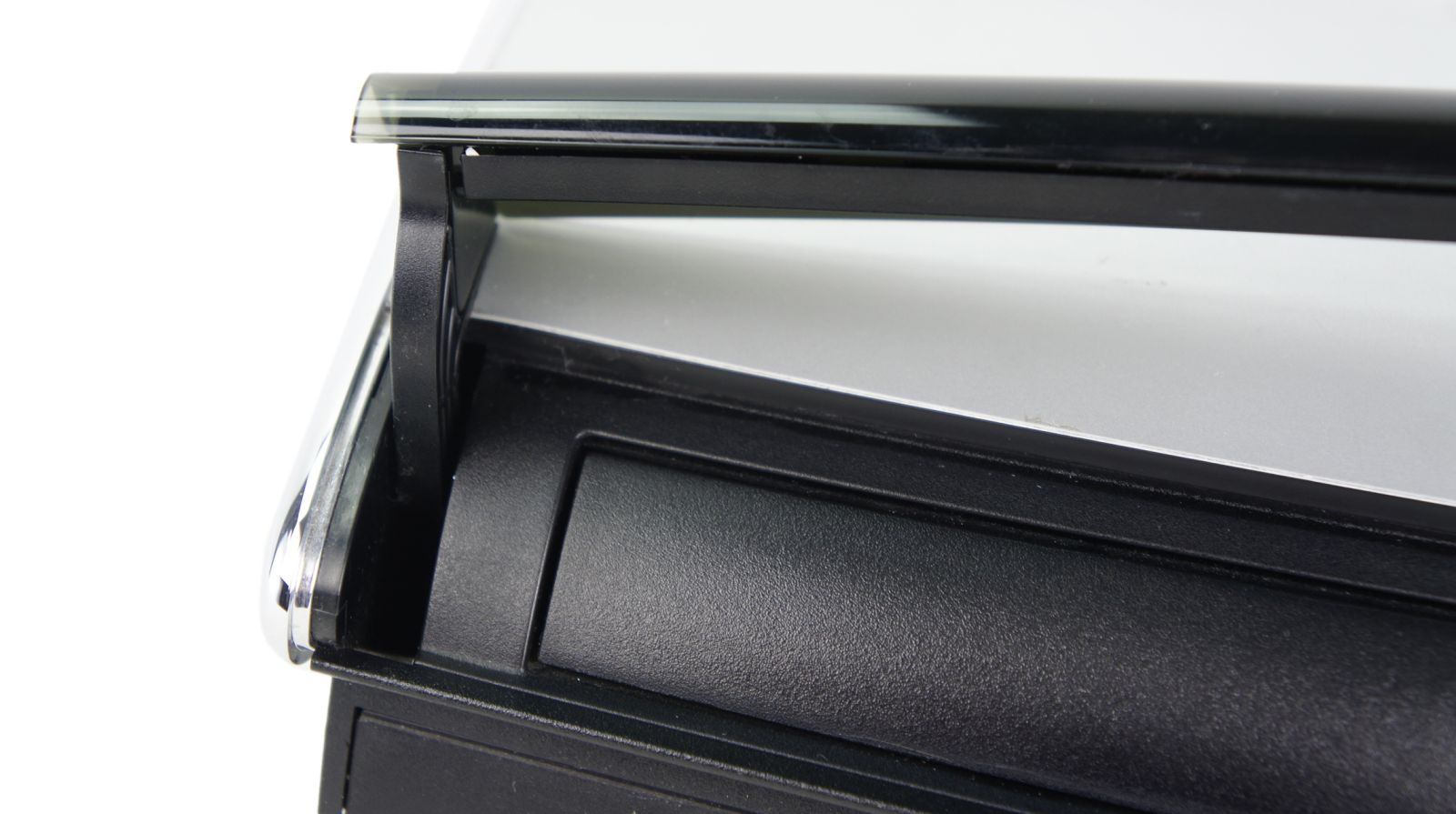Bose_Lifestyle_18_AV_18_AV18_Media_Center_mit_ADAPTiQ_Bose_04